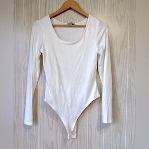 Faded Rose Essentials White Long Sleeve Bodysuit - Size M